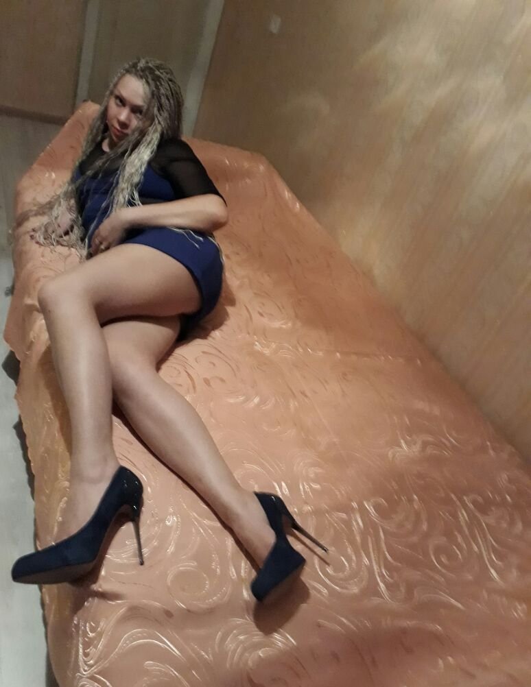 Проститутка Оля СПб у метро Балтийская, телефон +7(981)002-14-54